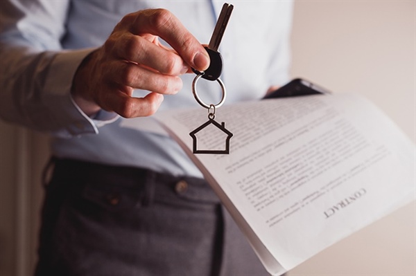 Selling a Fixer-Upper Home: 6 Reasons to Sell As Quickly As Possible